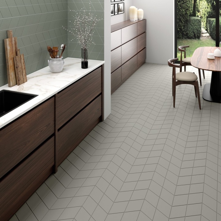 Rhombus Smooth Light Grey Matt 14x24 cm - carrelage NAIS - image 4