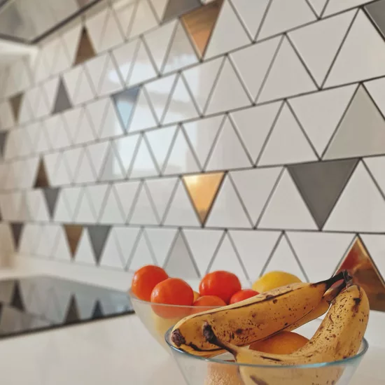Carrelage Scale Triangolo Light Grey 10,8x12,4 cm - vue d’ambiance 3