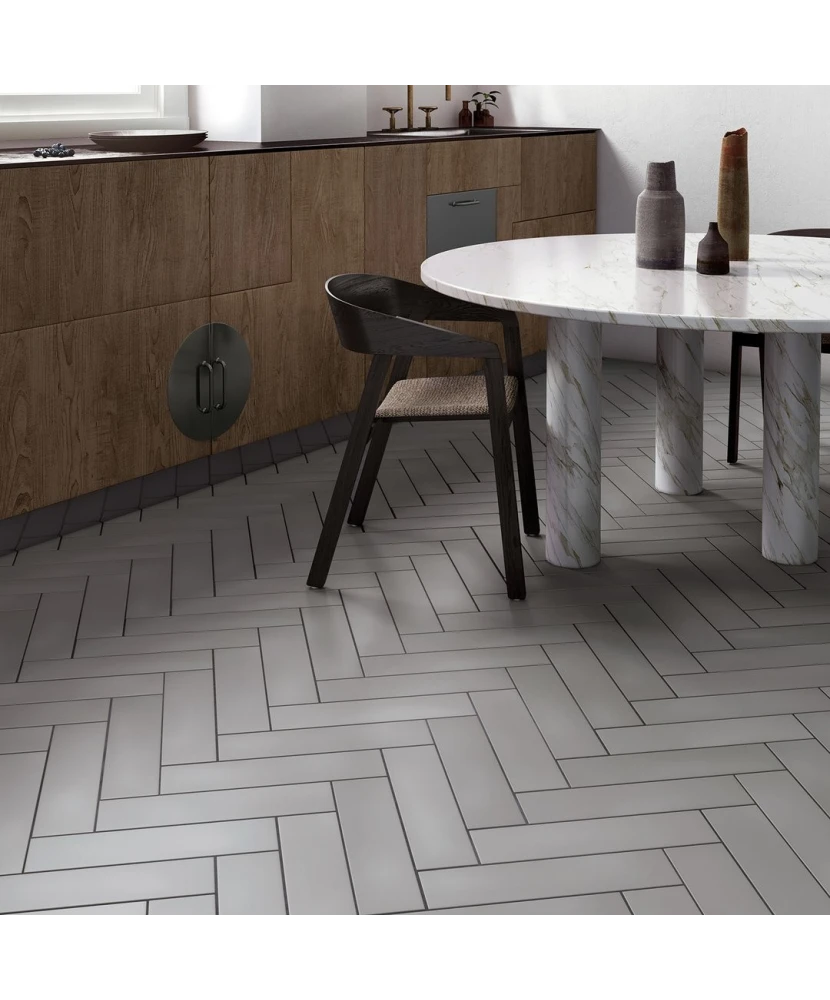 Carrelage Stromboli Simply Grey 9,2x36,8 cm - posé en cuisine