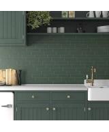 Carrelage Costa Nova Laurel Green Mat 5x20 cm - posé en cuisine