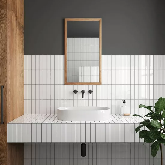 Carrelage Costa Nova White 5x20 cm - posé en salle de bain