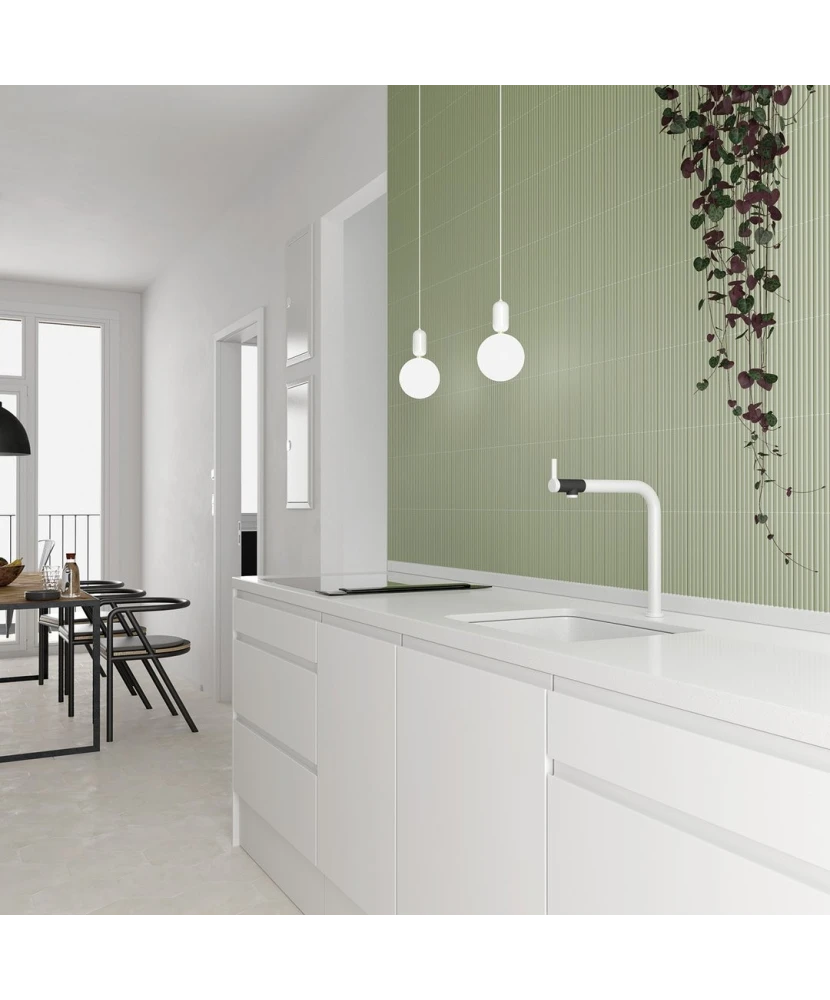Carrelage Onda Tansy Green Mat 5x20 cm - posé en cuisine