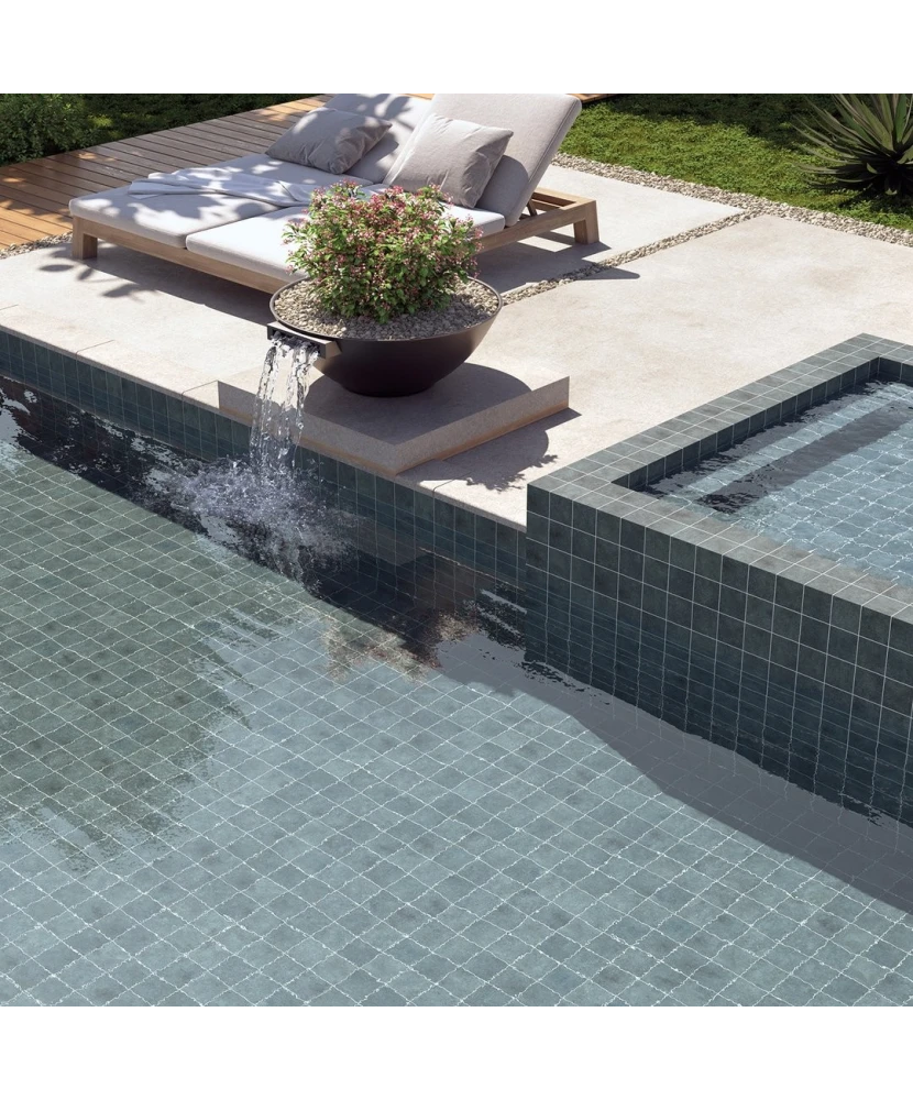 Carrelage Stage Denim 10x10 cm - posé dans un espace piscine