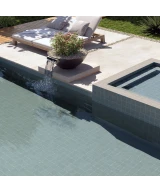 Carrelage Stage Grey 10x10 cm - posé dans un espace piscine