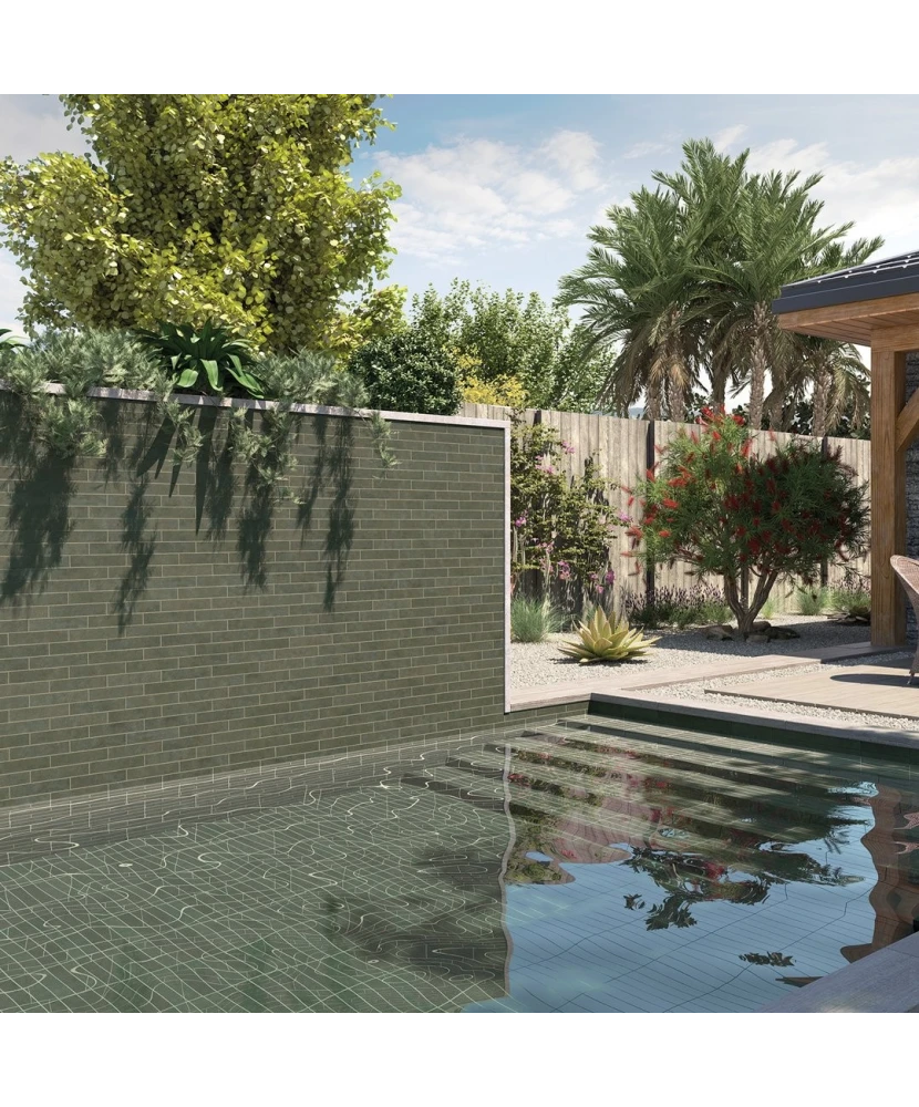 Carrelage Stage Forest 6x30 cm - posé dans un espace piscine