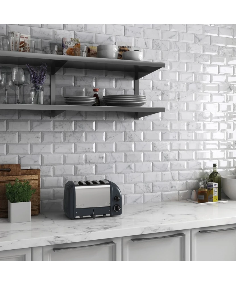 Carrelage Carrara Metro 7,5x15 cm - posé en cuisine