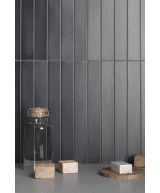 Carrelage Massimo Dark Black 5x40 cm - vue d’ambiance