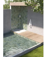 Carrelage Spa&Pools Celadon 15x15 cm - posé dans un espace piscine