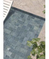 Carrelage Spa&Pools Indigo Mat 15x15 cm - posé dans un espace piscine