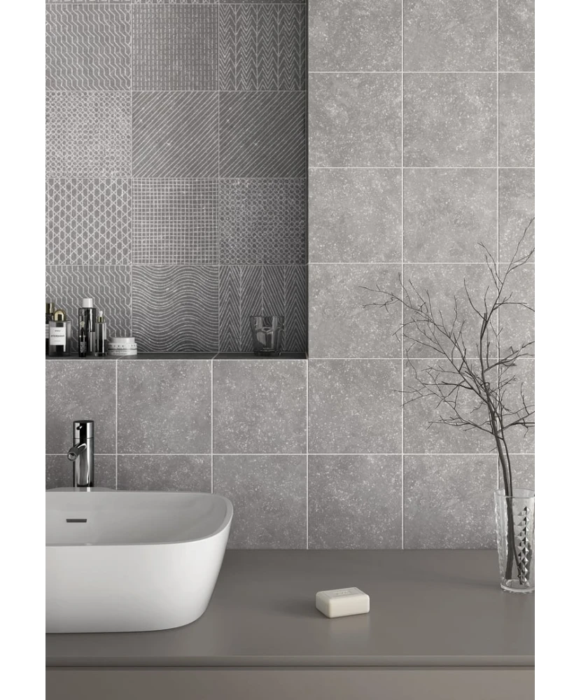 Carrelage Coralstone Grey 20x20 cm - posé en salle de bain 2