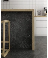 Carrelage Coralstone Hexagon Black 29,2x25,4 cm - posé en cuisine