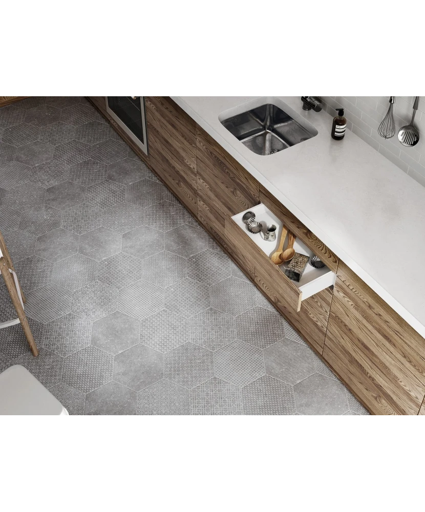 Carrelage Coralstone Hexagon Melange Grey 29,2x25,4 cm - posé en cuisine