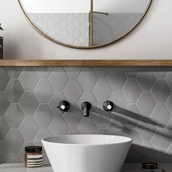 Carrelage Scale Benzene Dark Grey 10,8x12,4 cm - vue d’ambiance